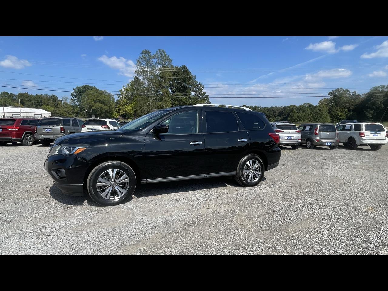 Nissan Pathfinder  2017