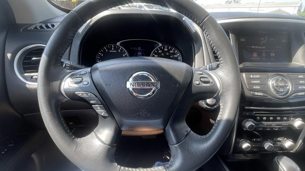 Nissan Pathfinder  2017