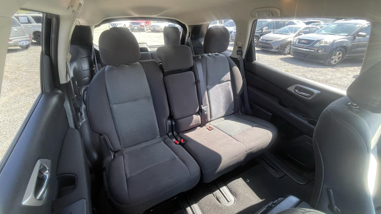 Nissan Pathfinder  2017