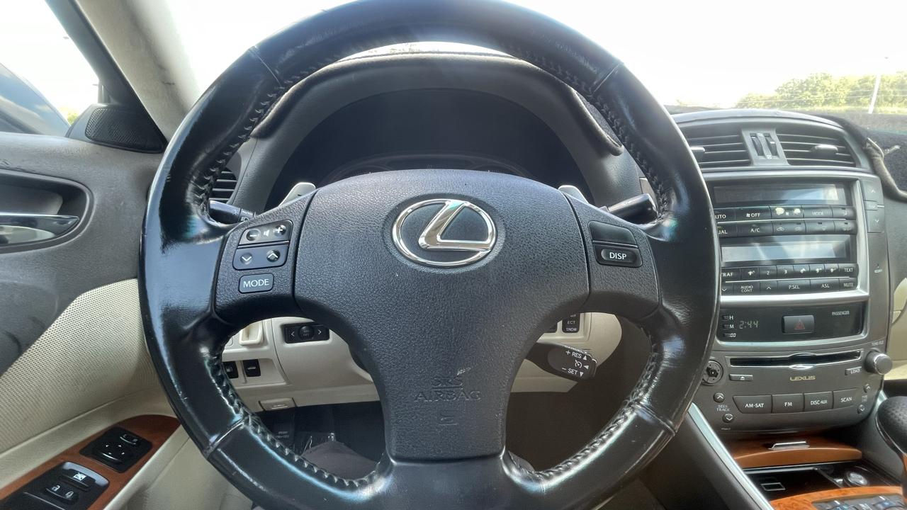 Lexus IS  2009