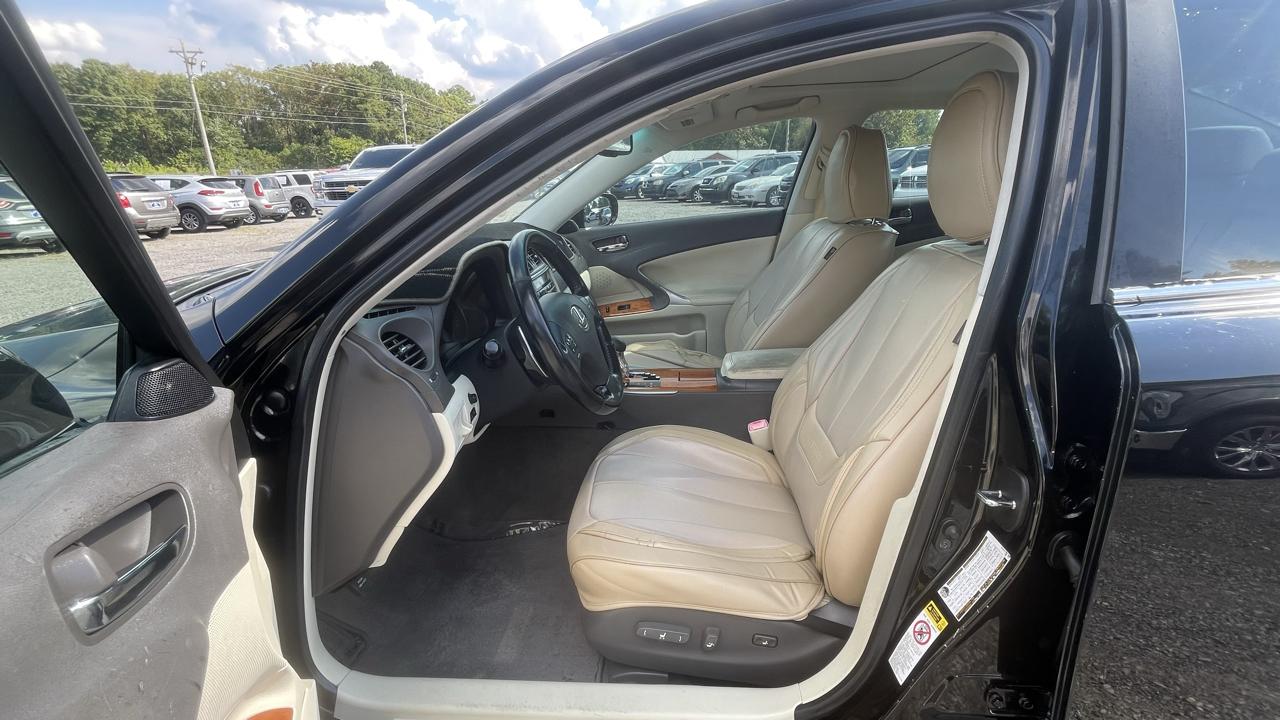 Lexus IS  2009