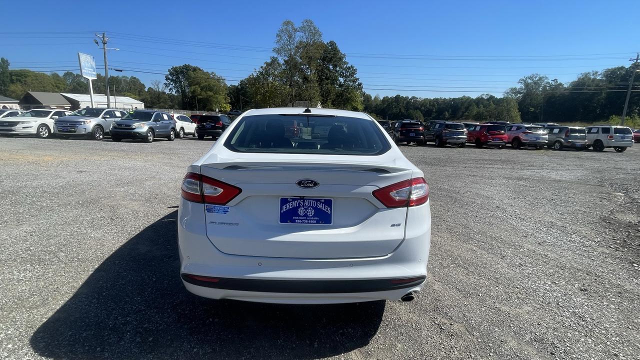 Ford Fusion  2016