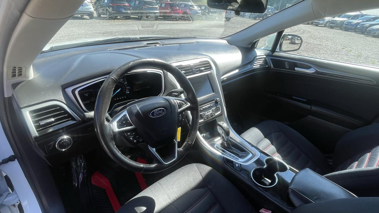 Ford Fusion  2016