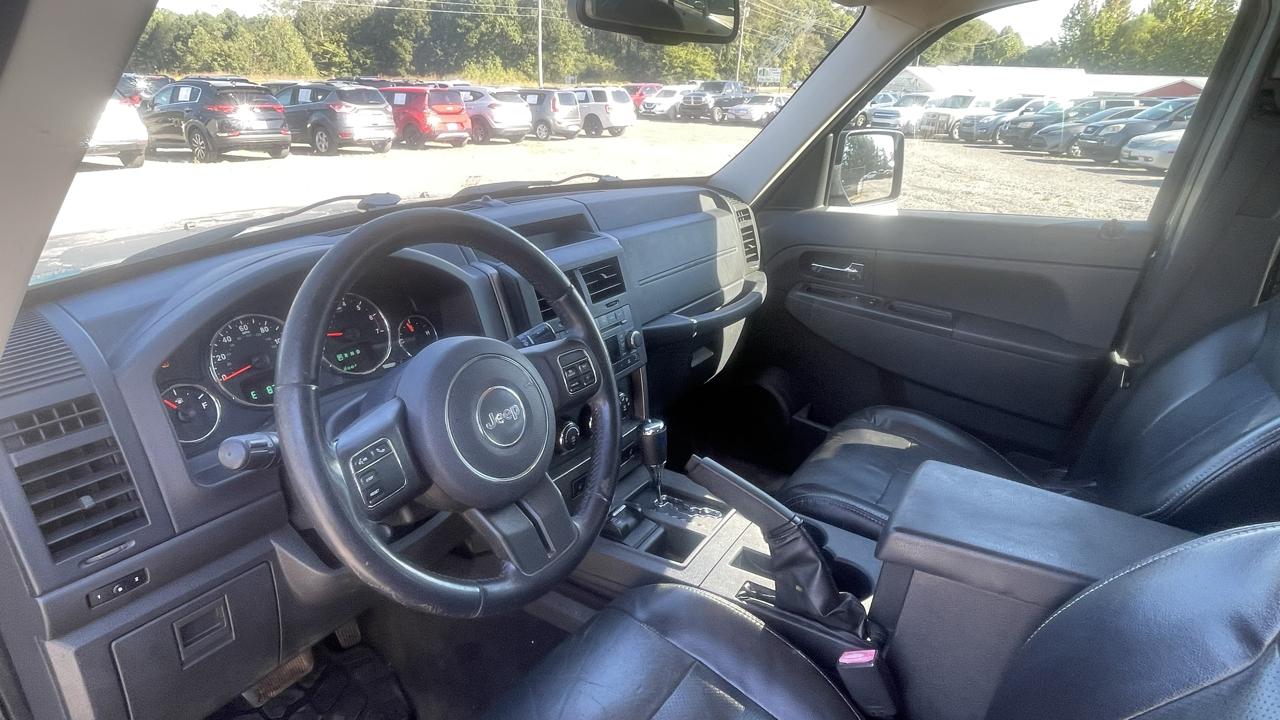 Jeep Liberty Sport 2012