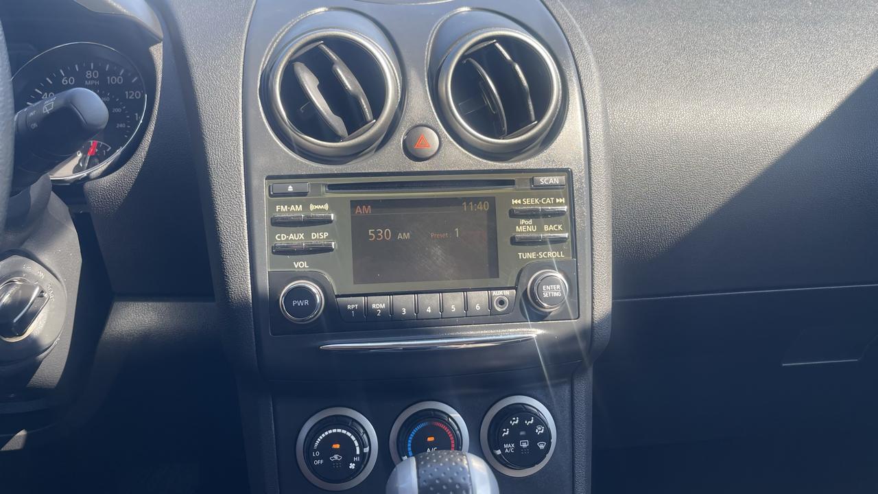 Nissan Rogue  2013