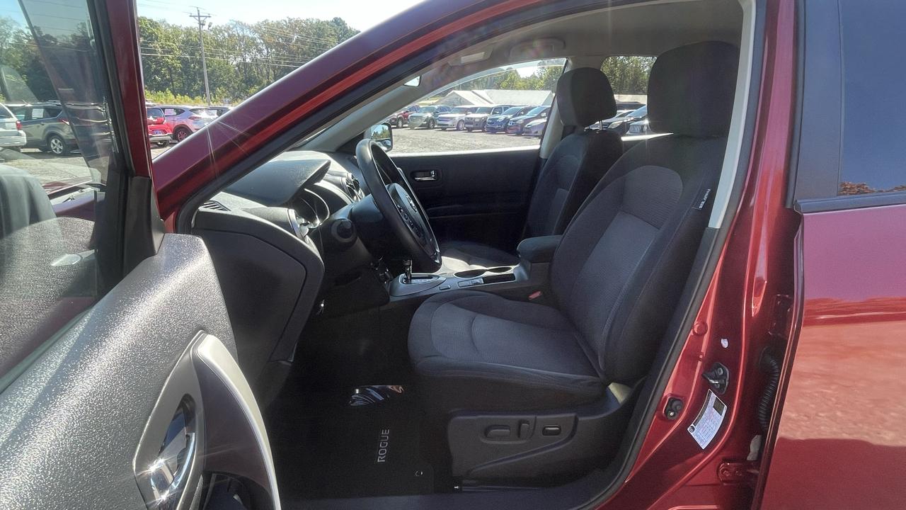 Nissan Rogue  2013