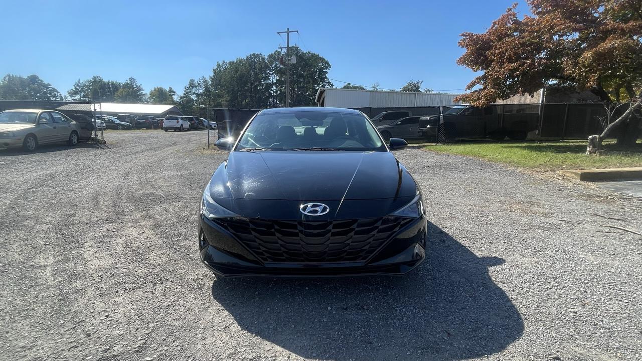 Hyundai Elantra SEL 2021