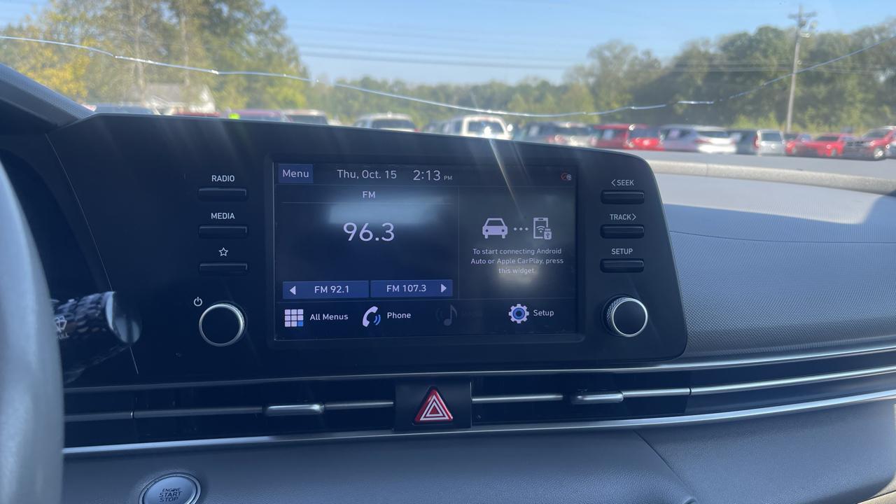 Hyundai Elantra SEL 2021
