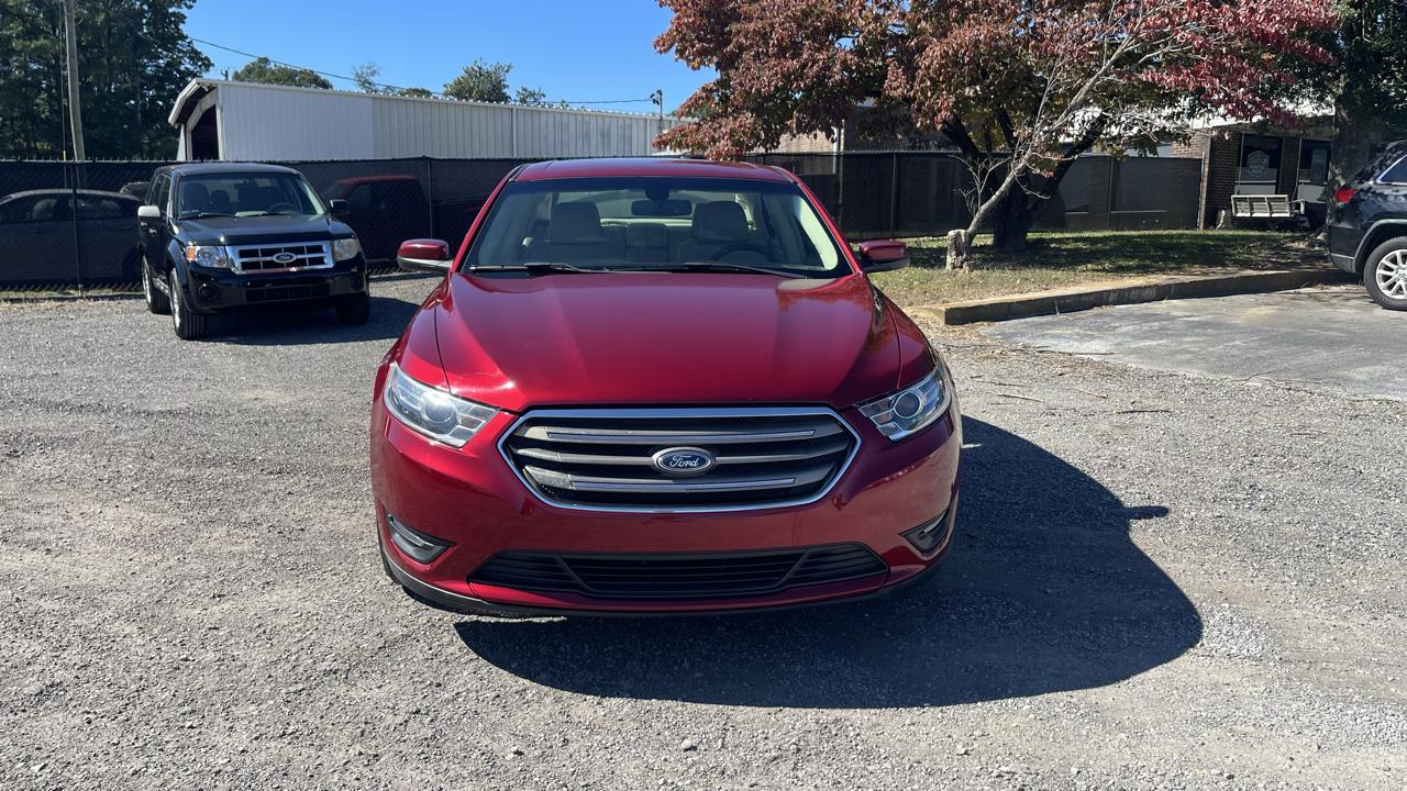 Ford Taurus  2018