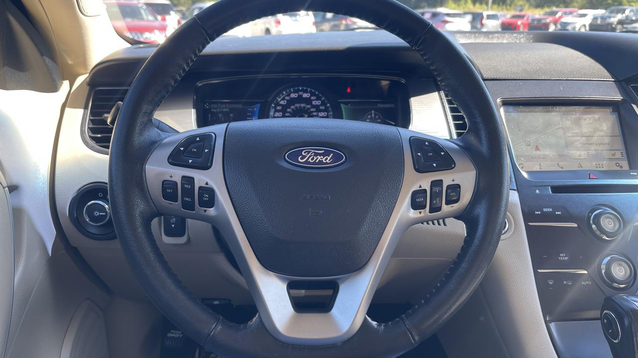 Ford Taurus  2018