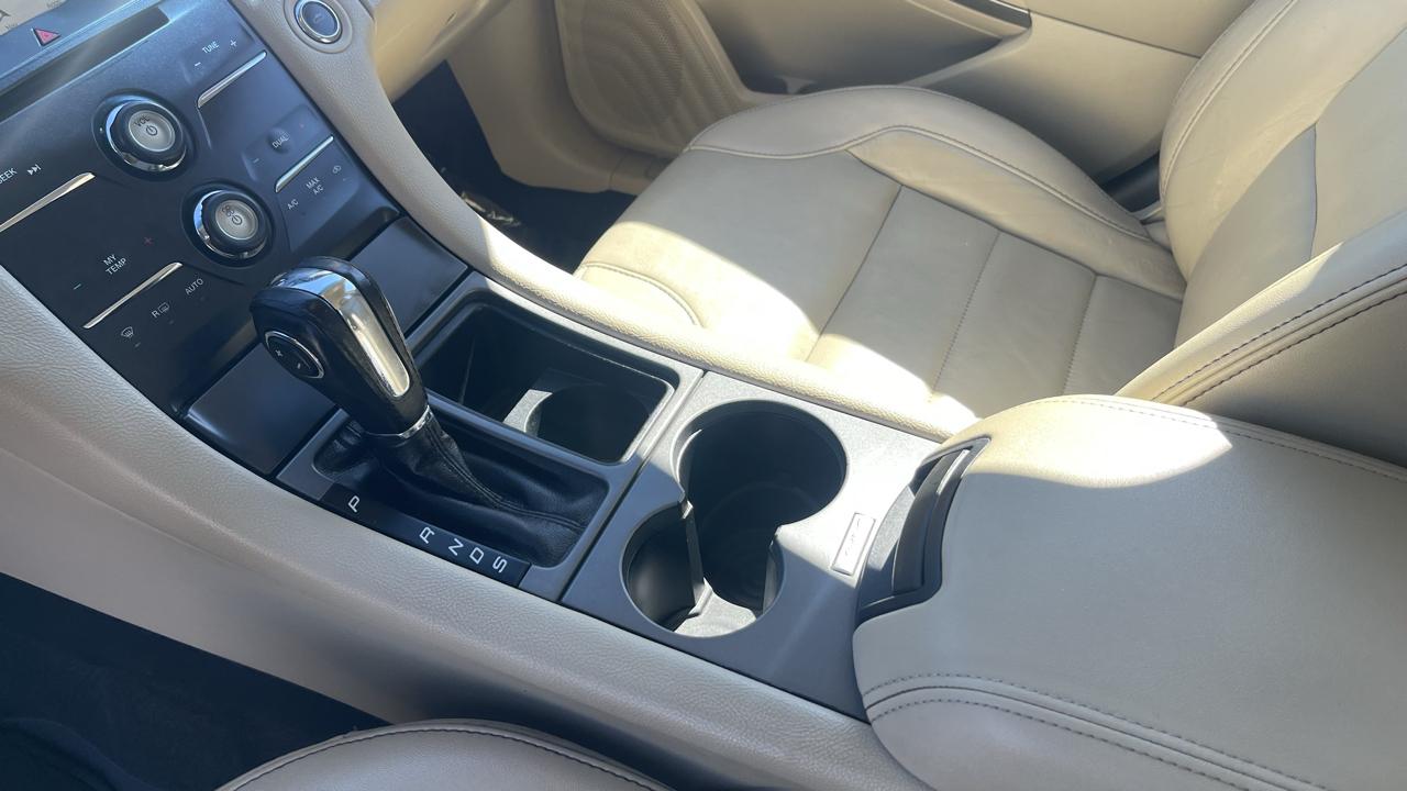 Ford Taurus  2018