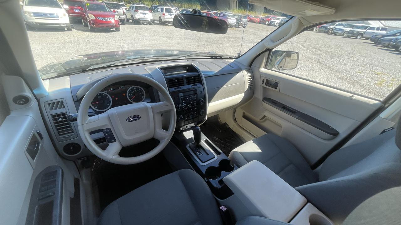 Ford Escape  2012