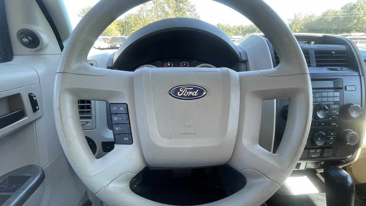 Ford Escape  2012