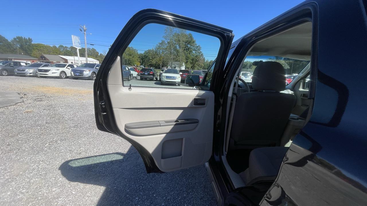 Ford Escape  2012