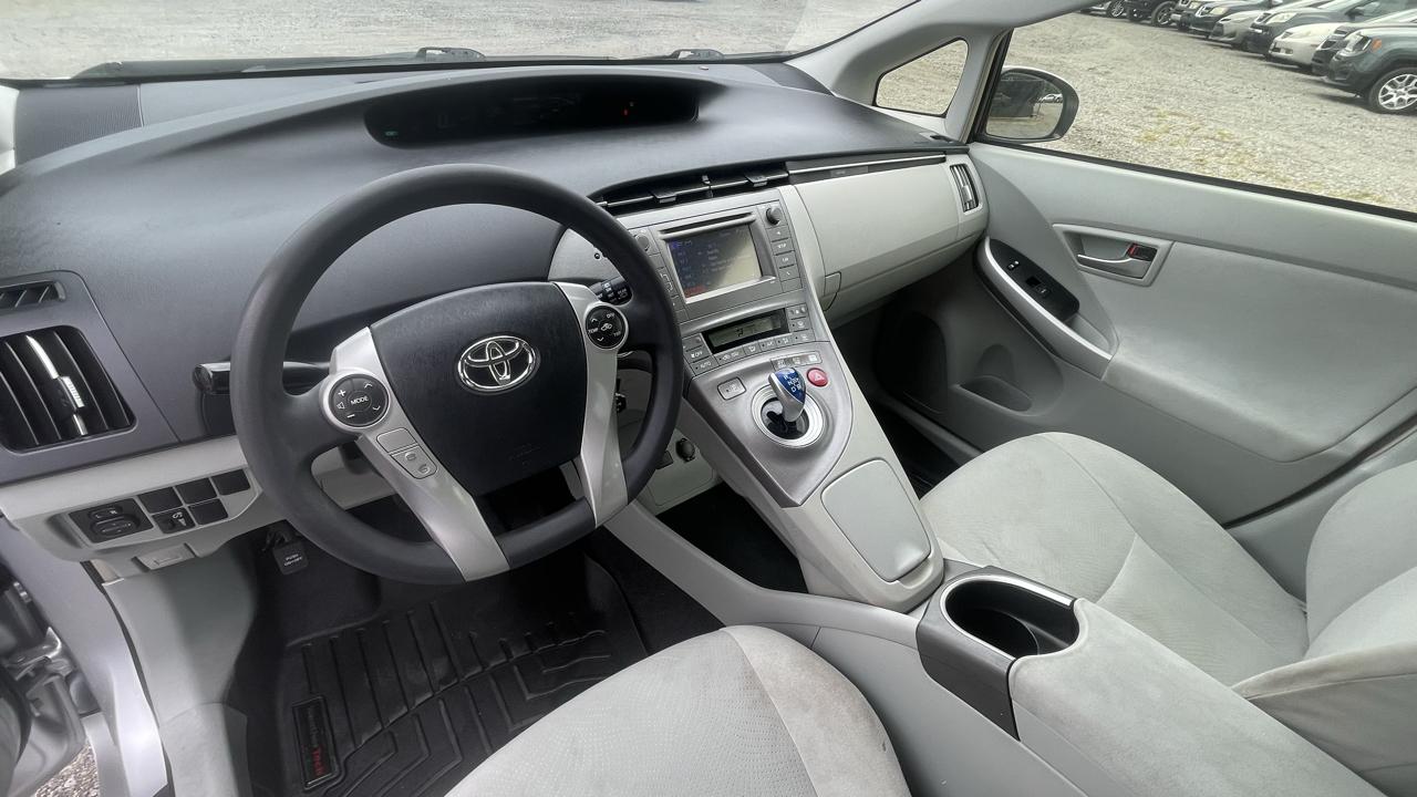 Toyota Prius  2013