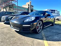 2014 Porsche Panamera 