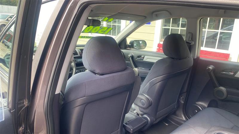 Honda CR-V LX 4WD 5-Speed AT 2011