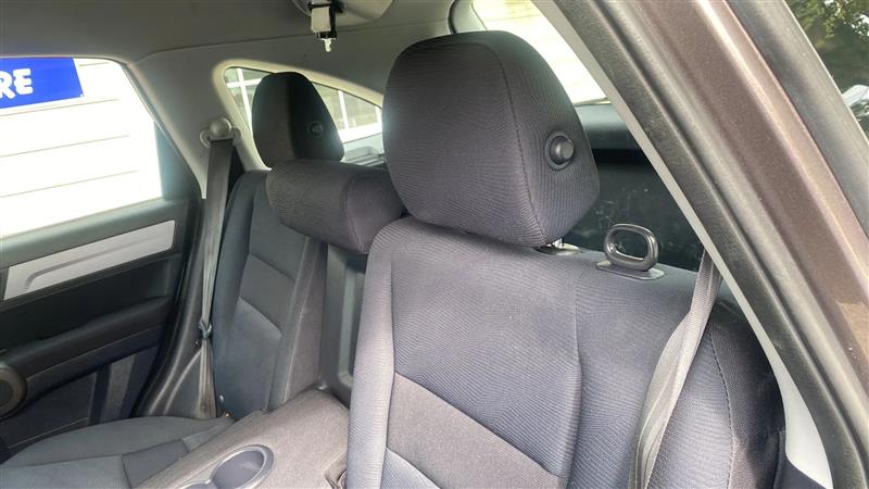 Honda CR-V LX 4WD 5-Speed AT 2011