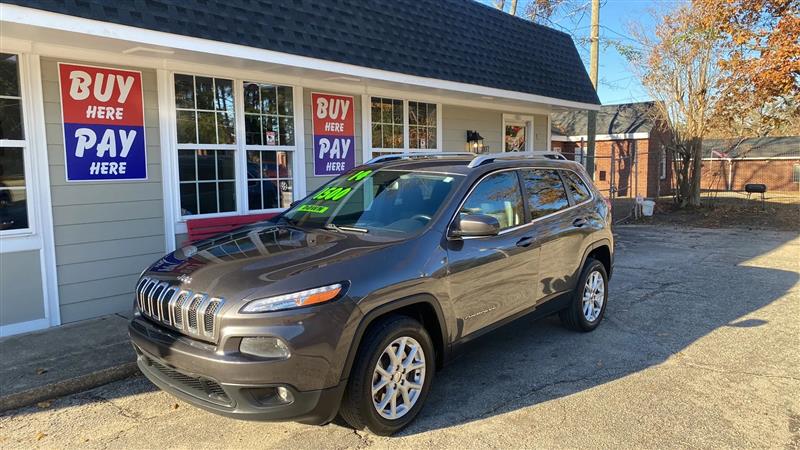 Jeep Cherokee Latitude FWD 2014