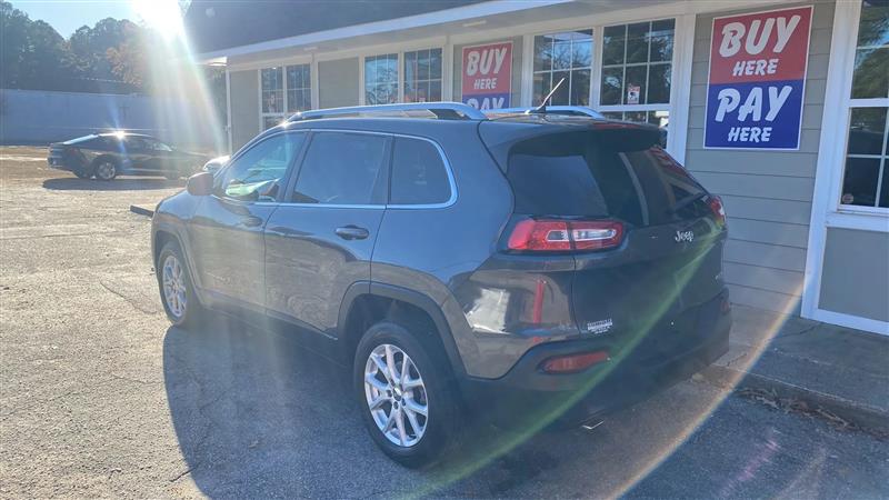 Jeep Cherokee Latitude FWD 2014