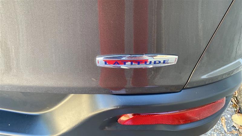 Jeep Cherokee Latitude FWD 2014