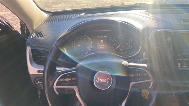 Jeep Cherokee Latitude FWD 2014