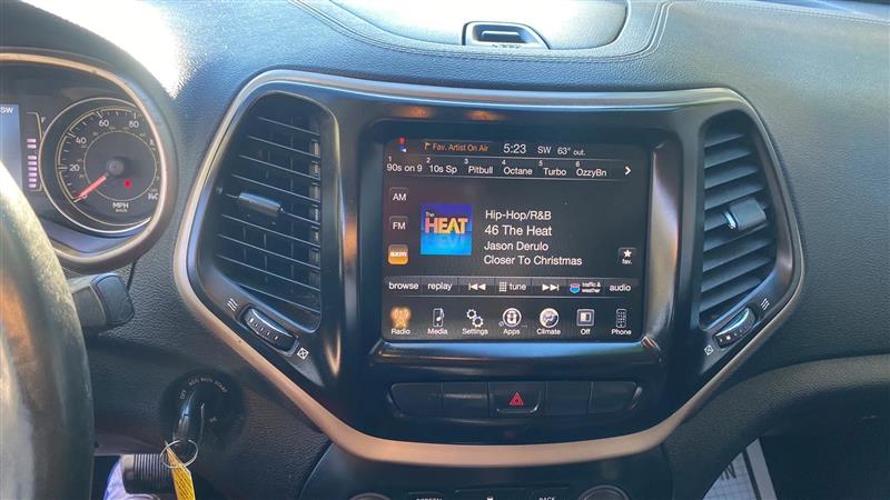 Jeep Cherokee Latitude FWD 2014