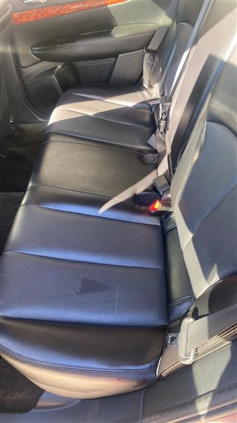 Subaru Outback 2.5i Limited 2011