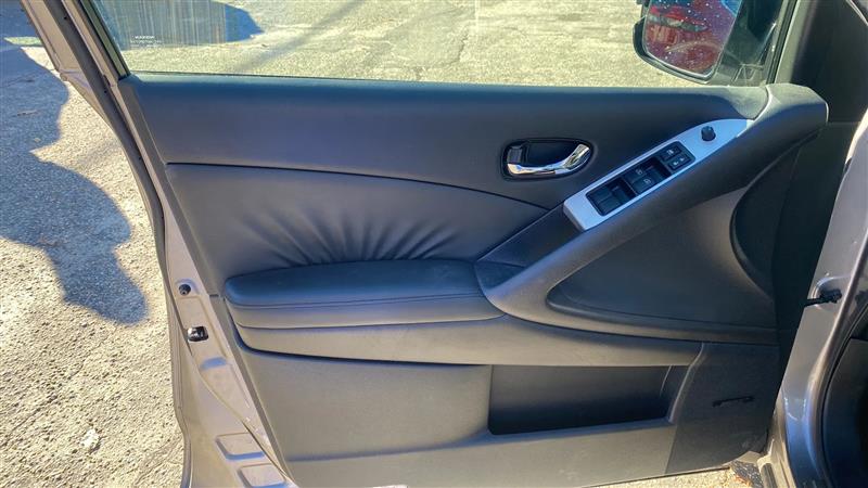 Nissan Murano SL 2010