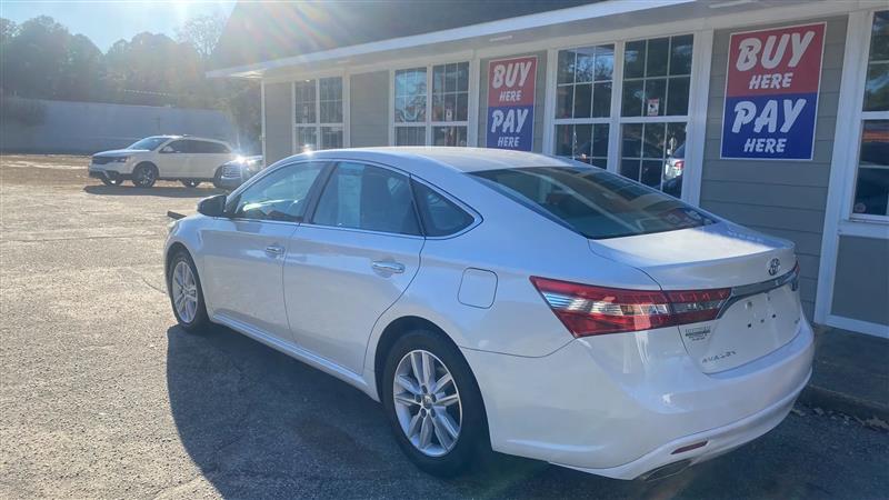 Toyota Avalon XLE 2014