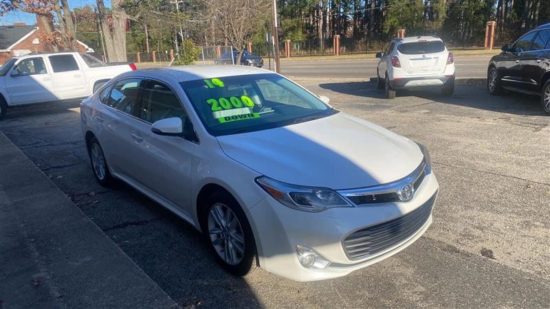 Toyota Avalon XLE 2014