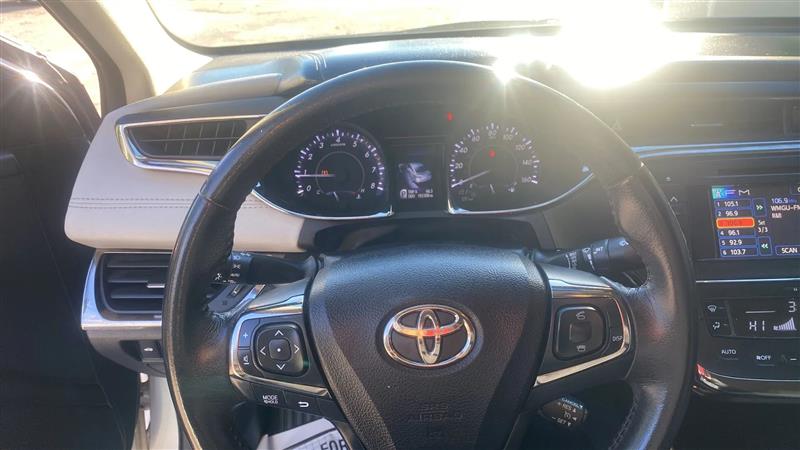 Toyota Avalon XLE 2014