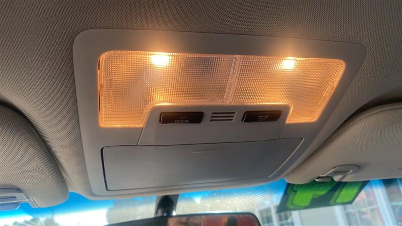 Toyota Avalon XLE 2014