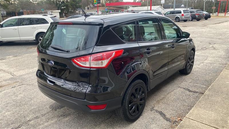 Ford Escape S FWD 2015