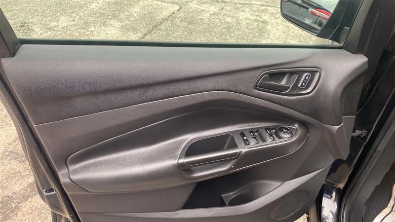 Ford Escape S FWD 2015