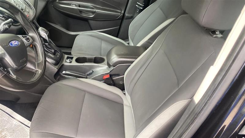 Ford Escape S FWD 2015