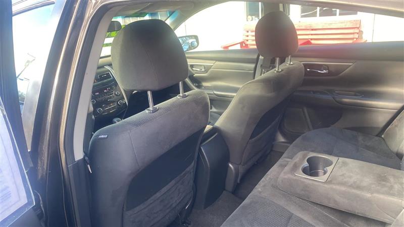 Nissan Altima 2.5 S 2015