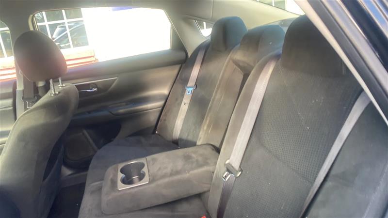 Nissan Altima 2.5 S 2015