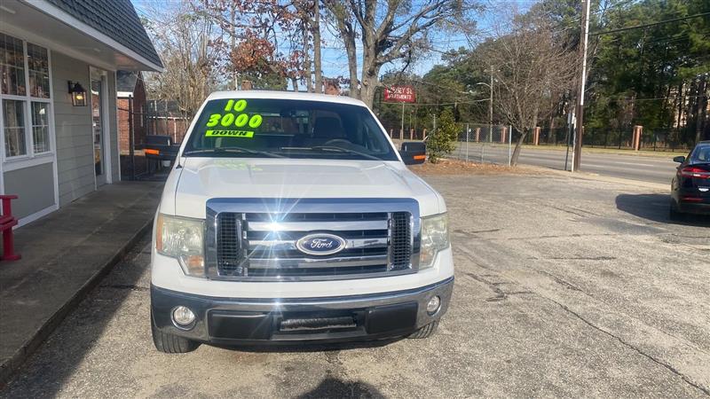 Ford F-150 XL 8-ft. Bed 2WD 2010