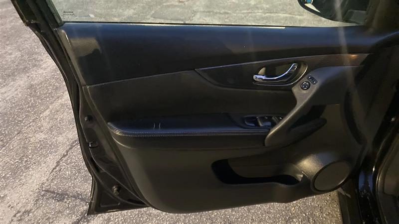 Nissan Rogue SL FWD 2015