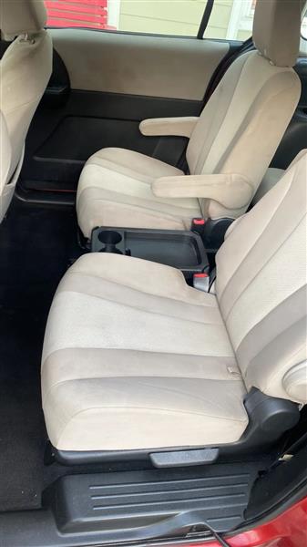 Mazda MAZDA5 Sport MT 2013