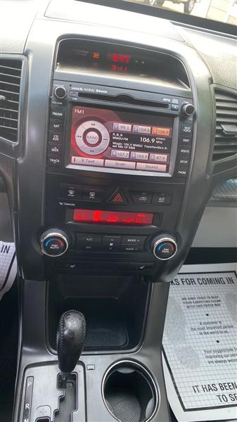 Kia Sorento SX 2WD 2011