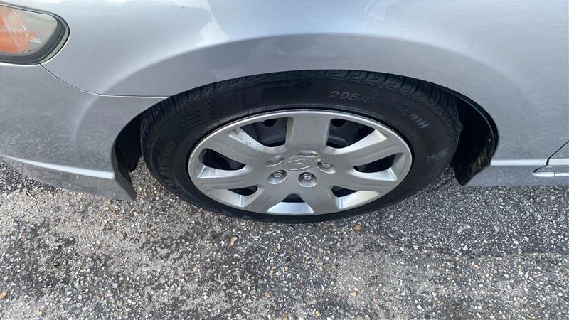 Honda Civic LX Sedan 5-Speed AT 2010