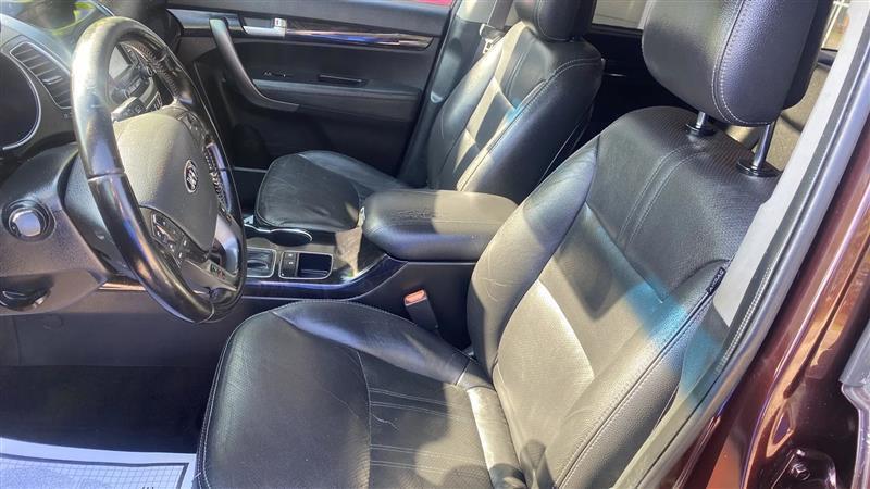 Kia Sorento LX 2WD 2015