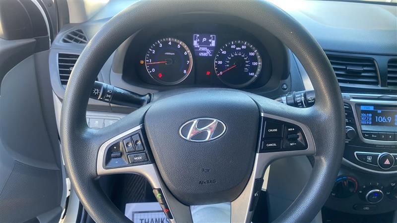 Hyundai Accent SE 4-Door 6A 2016