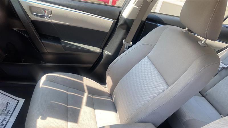 Toyota Corolla LE CVT 2016