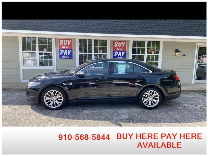 Ford Taurus Limited FWD 2018