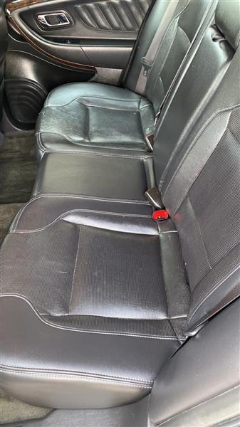 Ford Taurus Limited FWD 2018