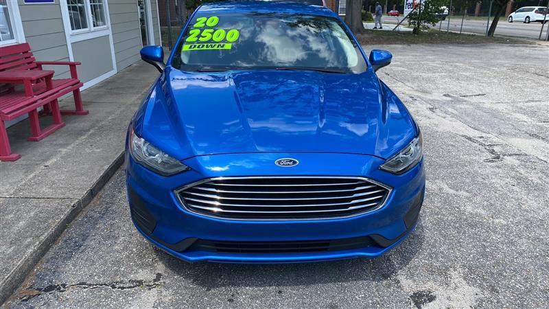 Ford Fusion SE 2020