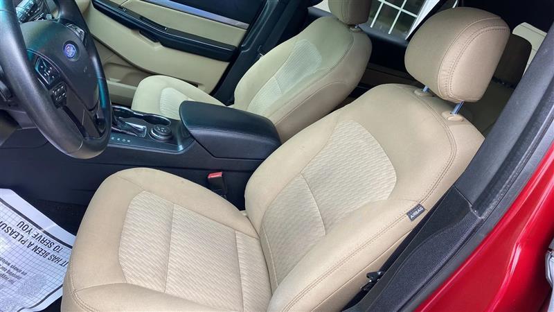 Ford Explorer Base 4WD 2017